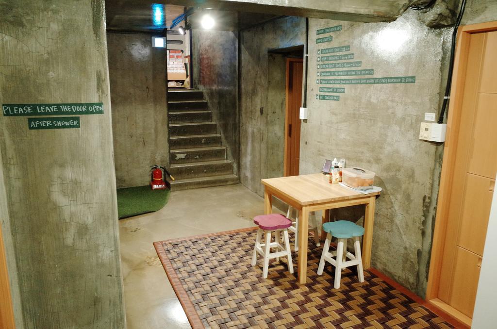 首爾 Bong Backpackers旅舍 外观 照片